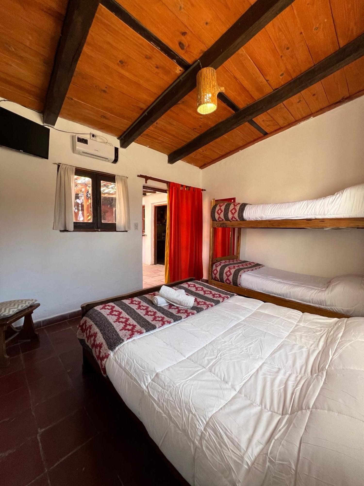 Hostal Tierra Andina Cafayate Exterior photo
