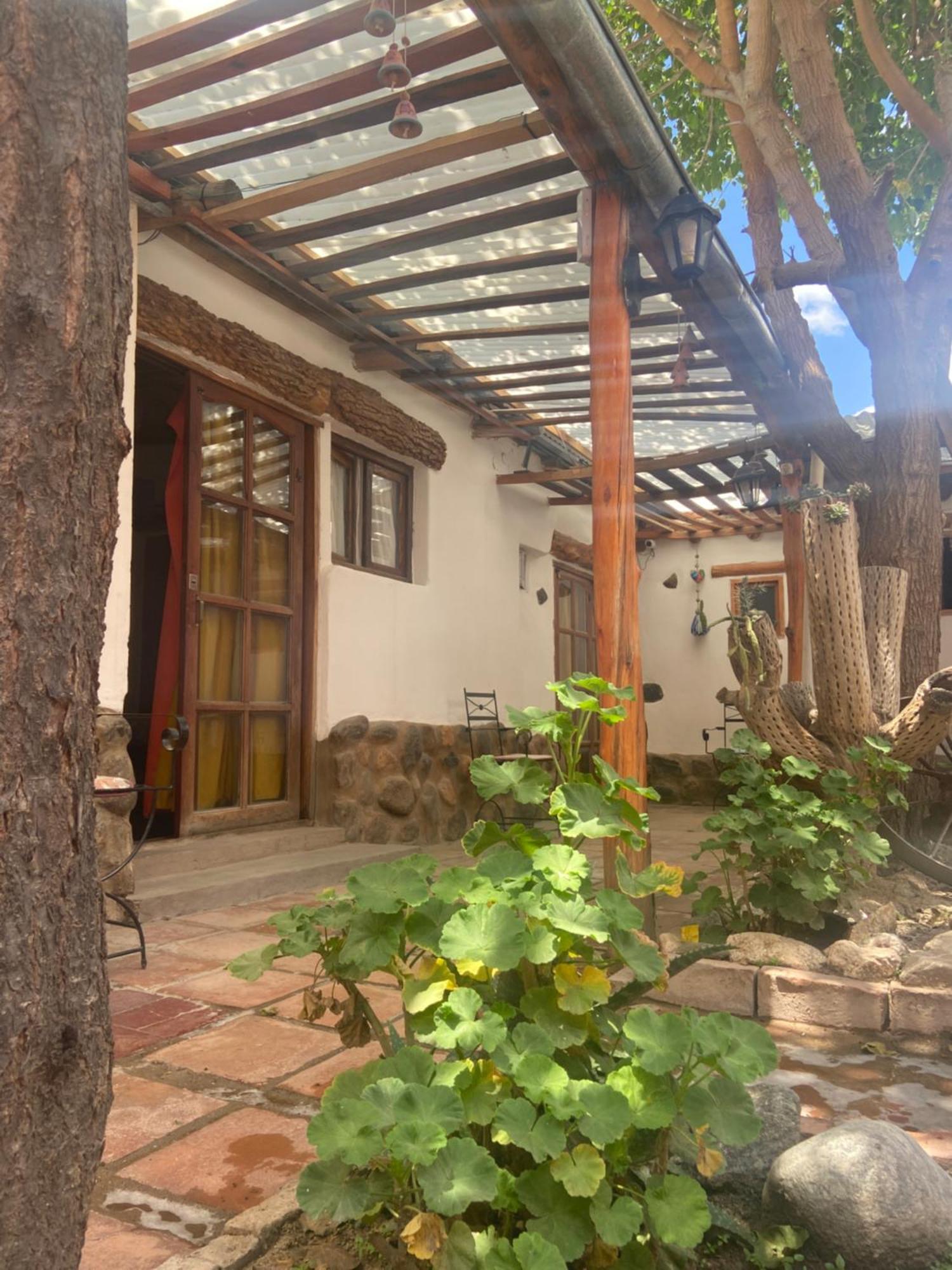 Hostal Tierra Andina Cafayate Exterior photo